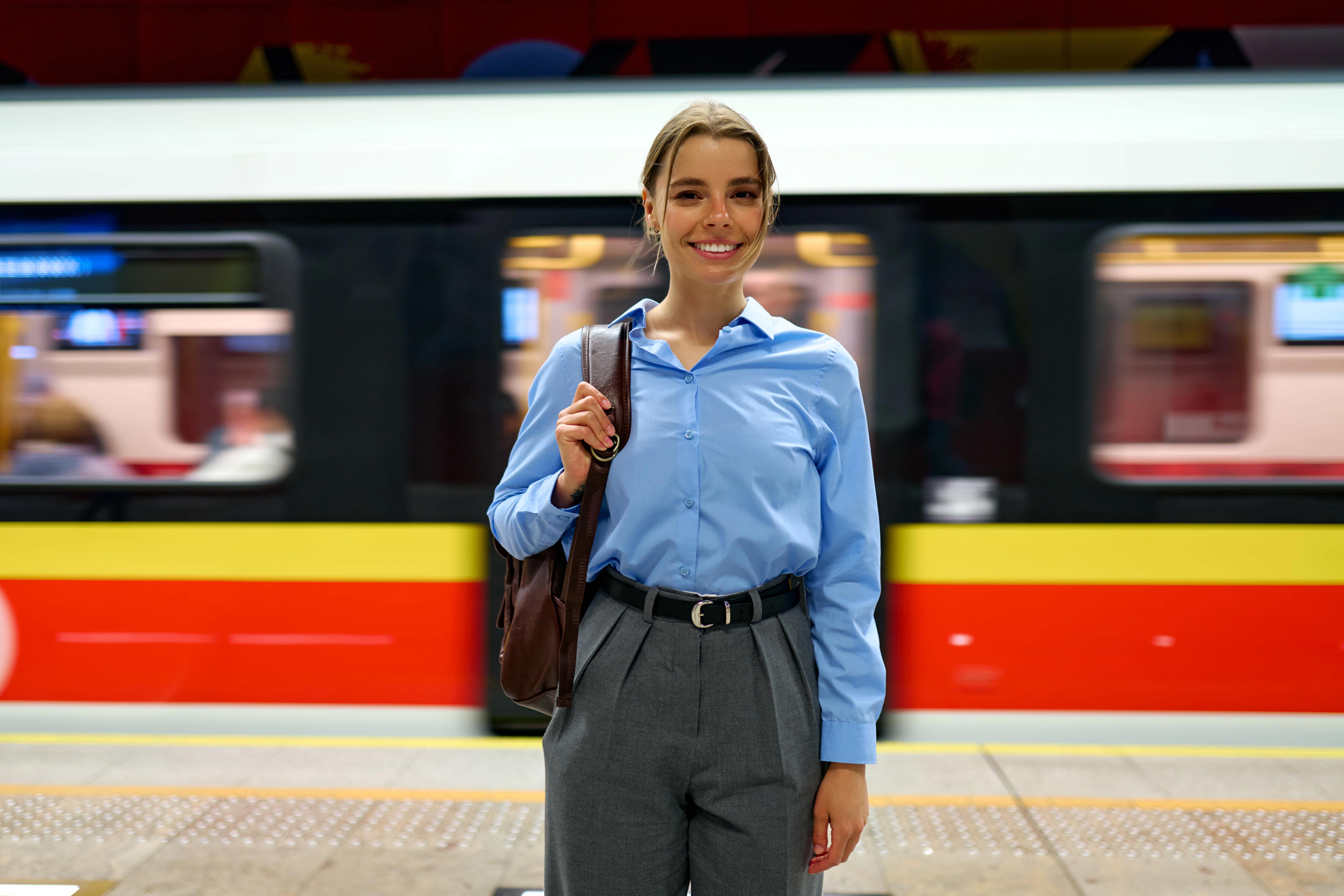 Speed and structure influence acceptance rates